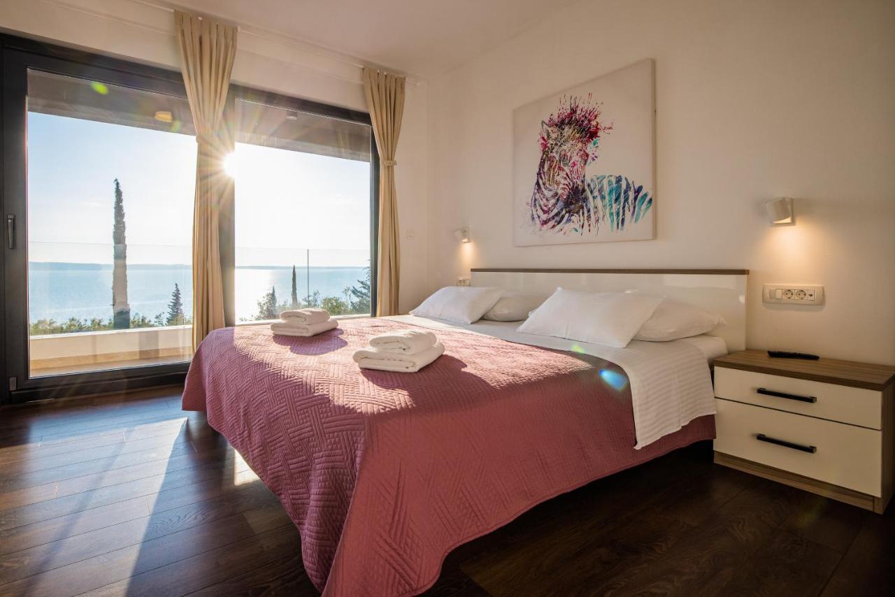 Royal Promons - Heated Pool Villa Starigrad Paklenica Exteriör bild