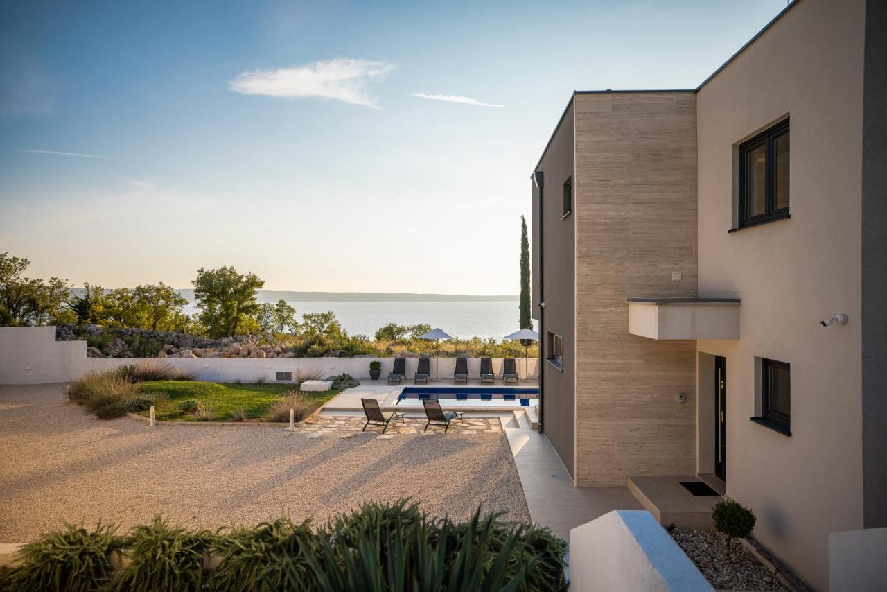 Royal Promons - Heated Pool Villa Starigrad Paklenica Exteriör bild